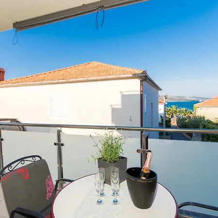 Apartament Cavar Trogir