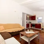 Cavar Апартаменты *