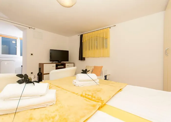 Cavar Apartman Trogir